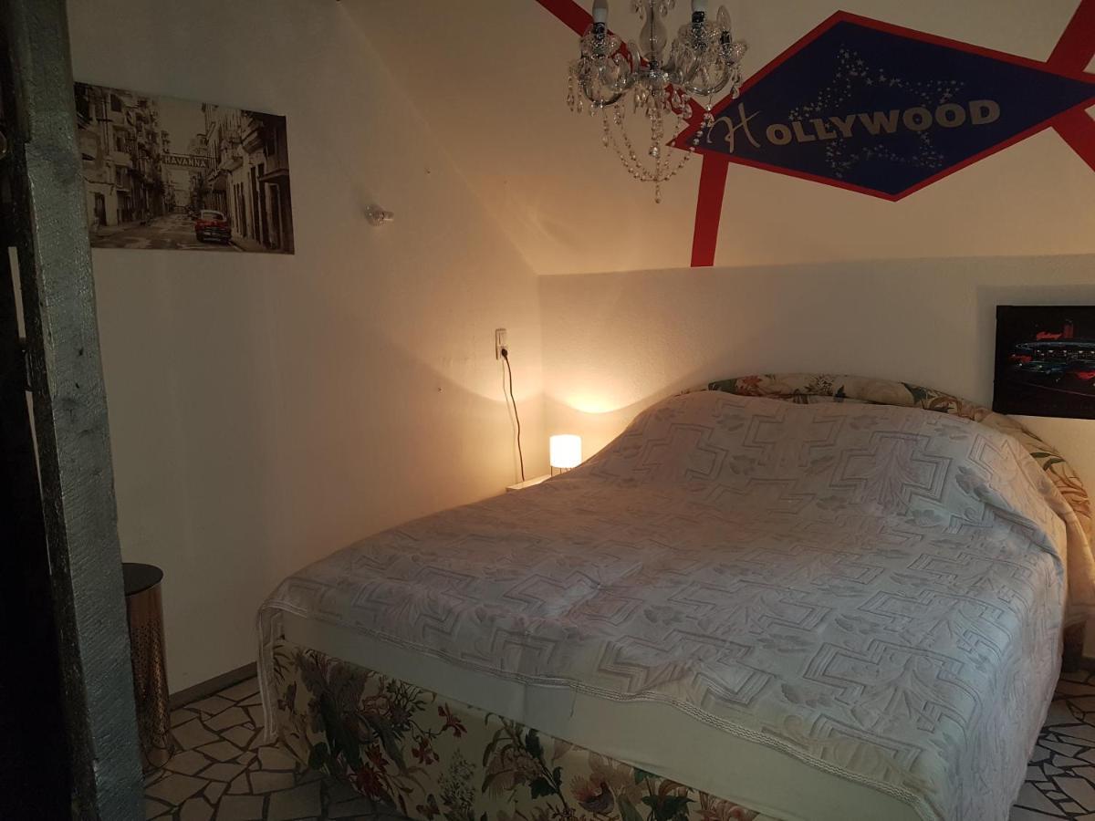 Ferienwohnung Kunterbunt Winterberg Exteriör bild
